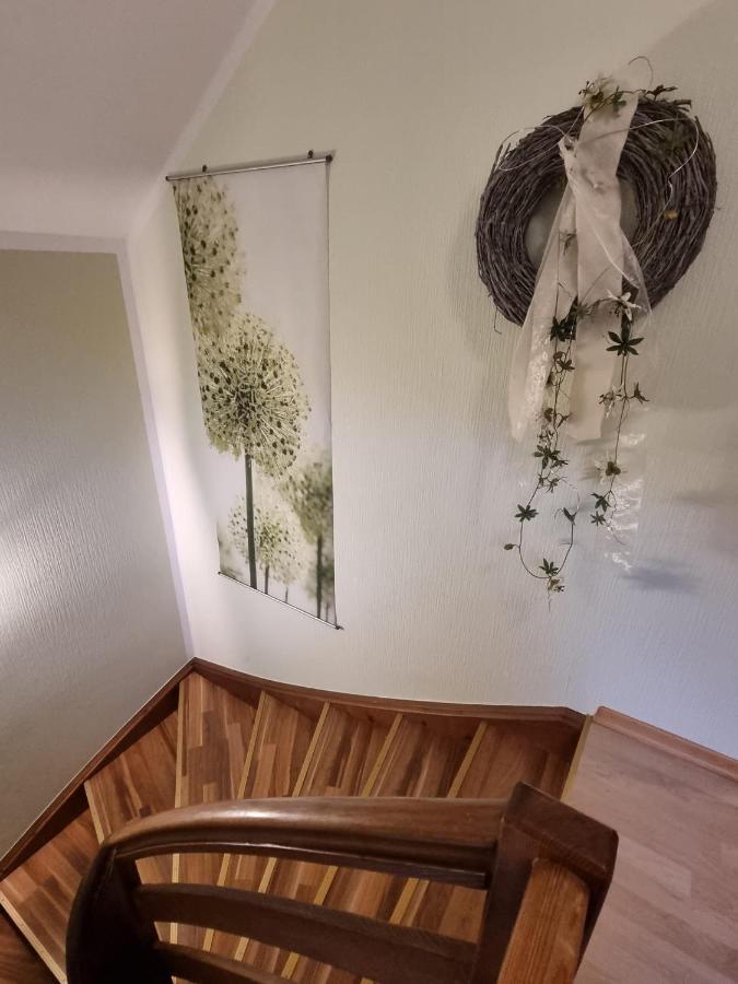Haus Flora - Ferienwohnung Bodensdorf Buitenkant foto